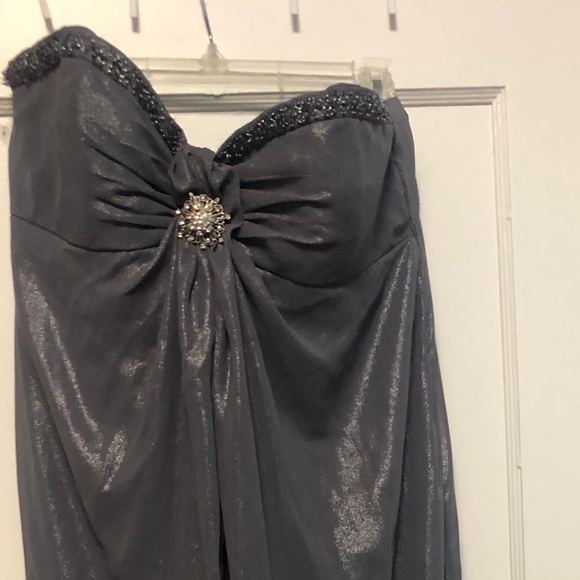 Formal - Picture 3 of 4